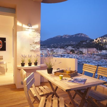 Les Barques, Vue Splendide Sur Le Port De Cassis Appartement Kamer foto