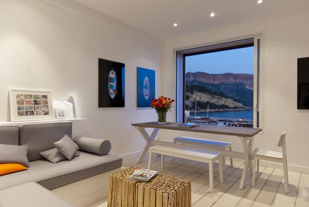 Les Barques, Vue Splendide Sur Le Port De Cassis Appartement Kamer foto