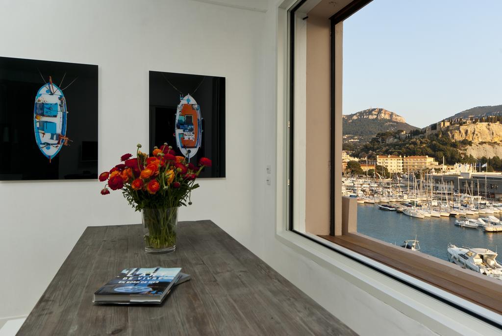 Les Barques, Vue Splendide Sur Le Port De Cassis Appartement Kamer foto