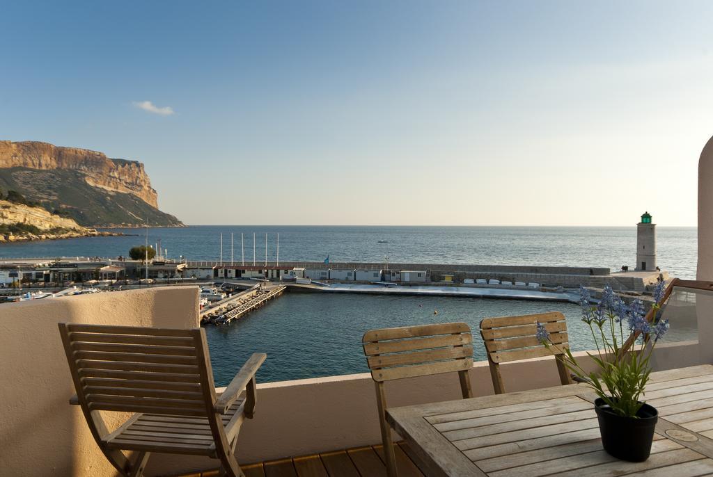 Les Barques, Vue Splendide Sur Le Port De Cassis Appartement Kamer foto