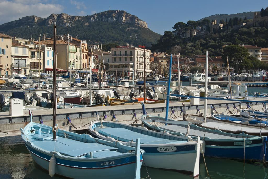 Les Barques, Vue Splendide Sur Le Port De Cassis Appartement Kamer foto