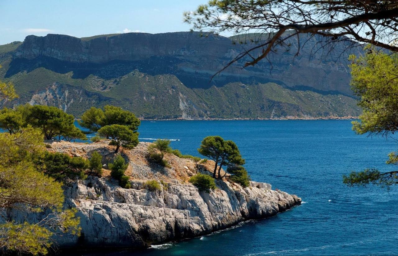 Les Barques, Vue Splendide Sur Le Port De Cassis Appartement Buitenkant foto